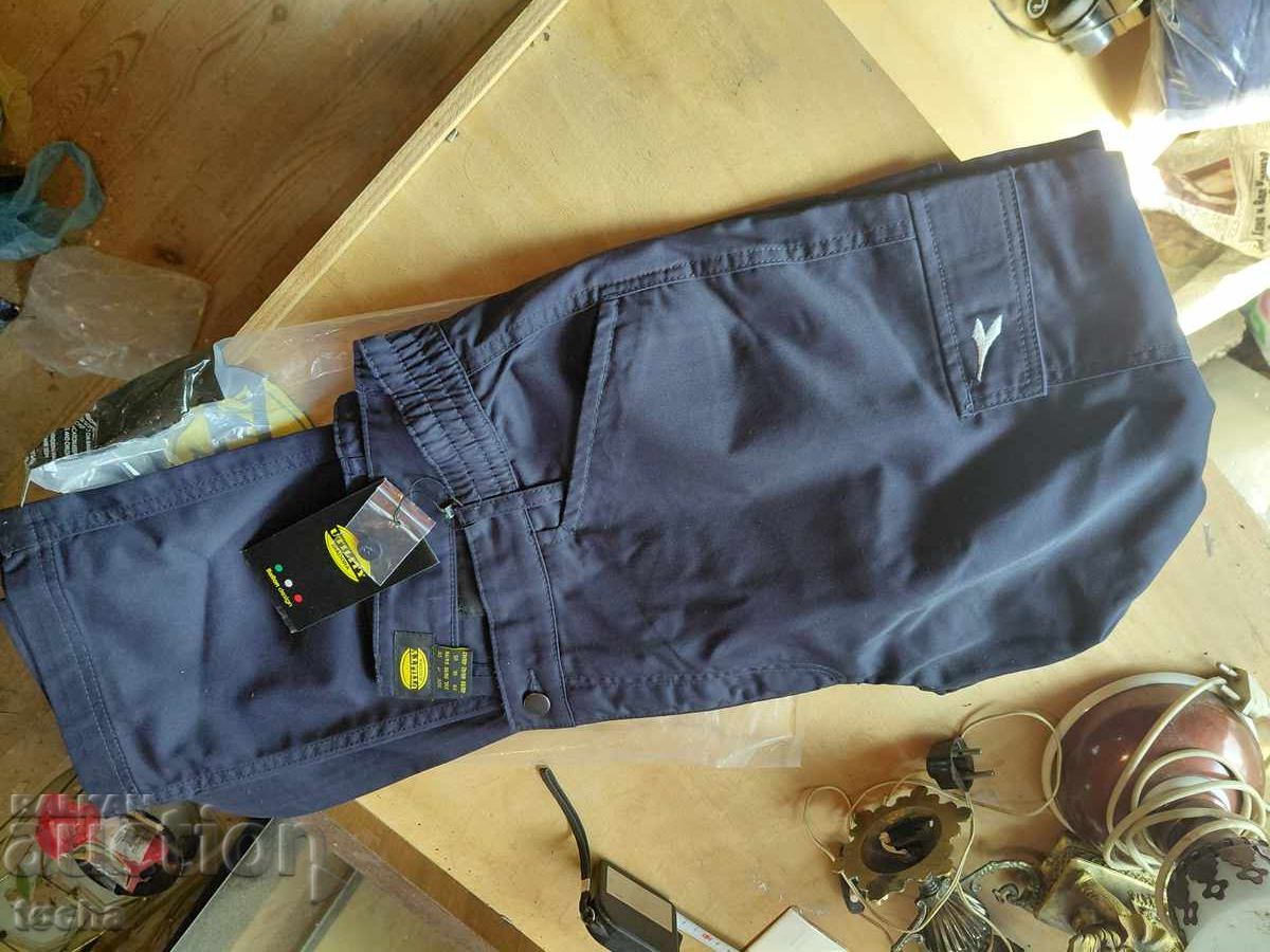pantaloni noi Diadora - Utility cu preț € 6.10 | 11.93 BGN