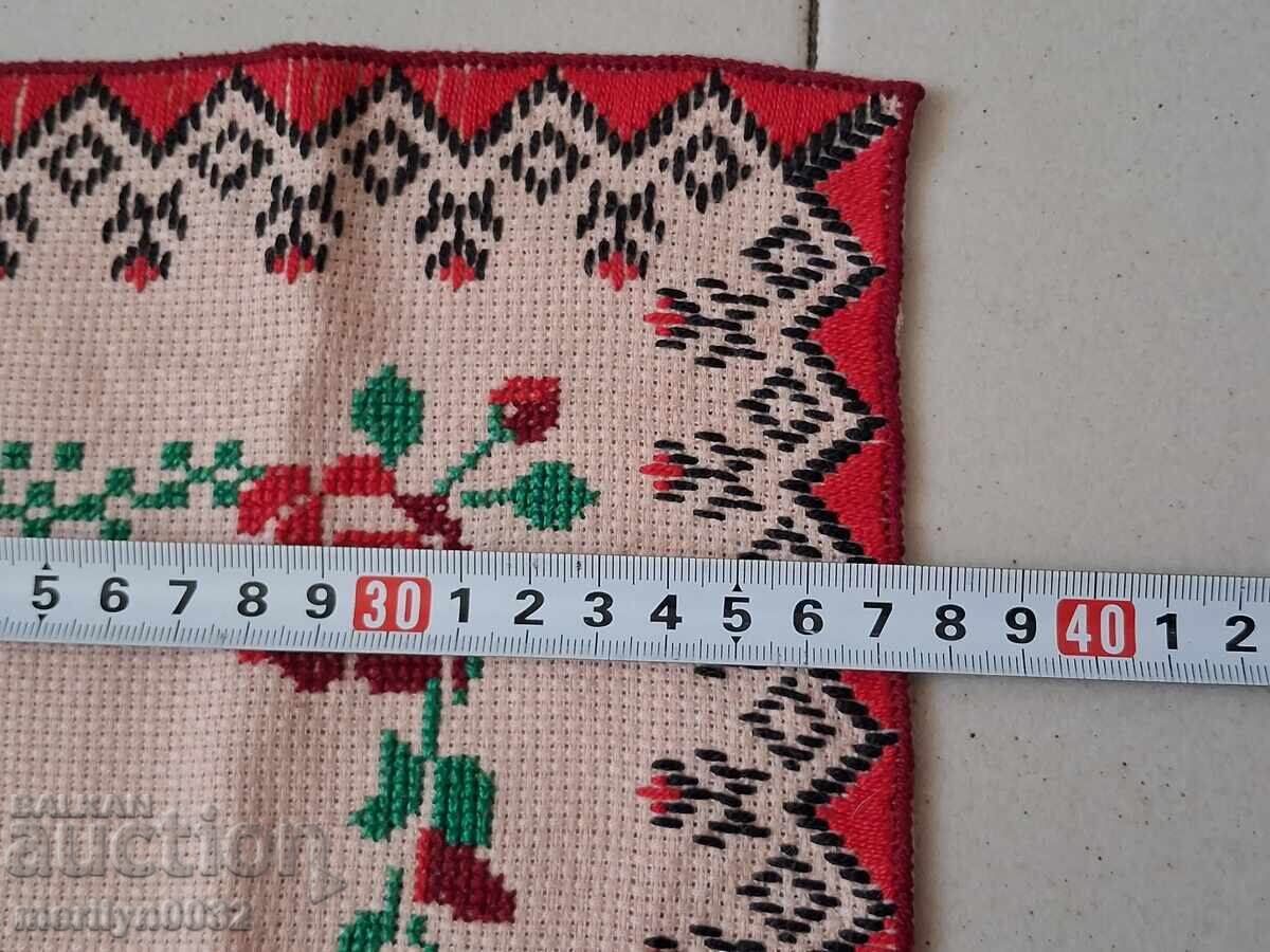 Față de masă veche cu broderie bulgărească (care) - 5