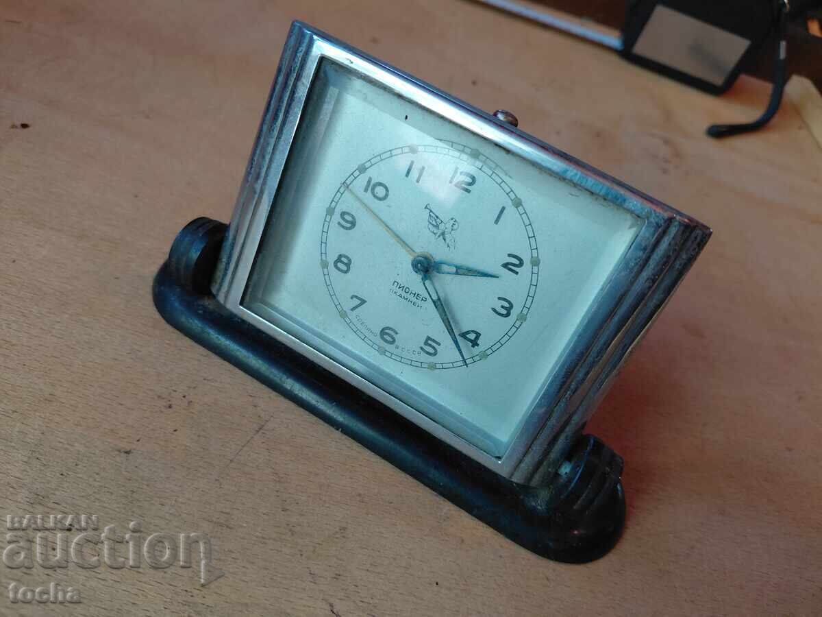 ceas deșteptător rusesc vechi Pioner