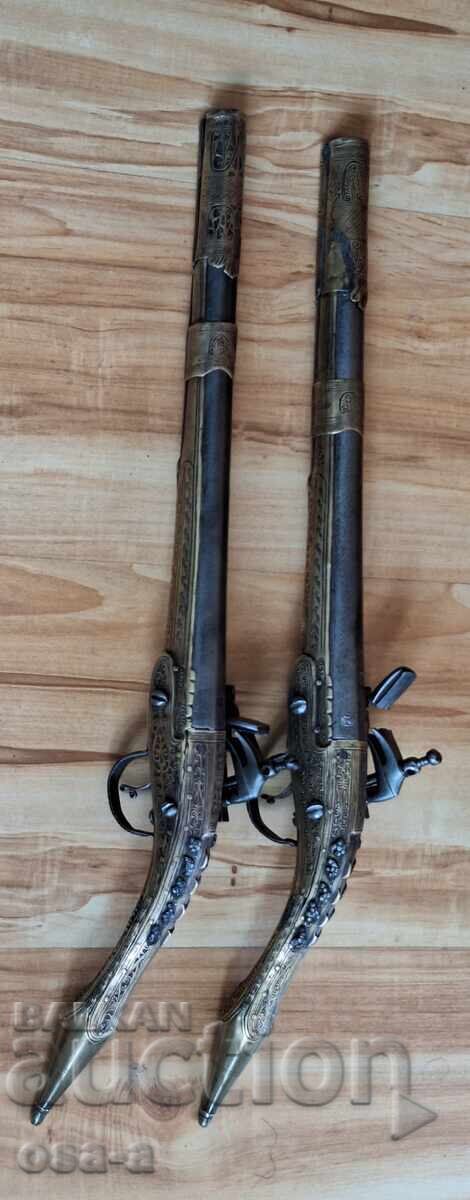 Pereche de pistoale cu cremene, pistoale cu țeavă ghintuită, revolver, pistol - 13