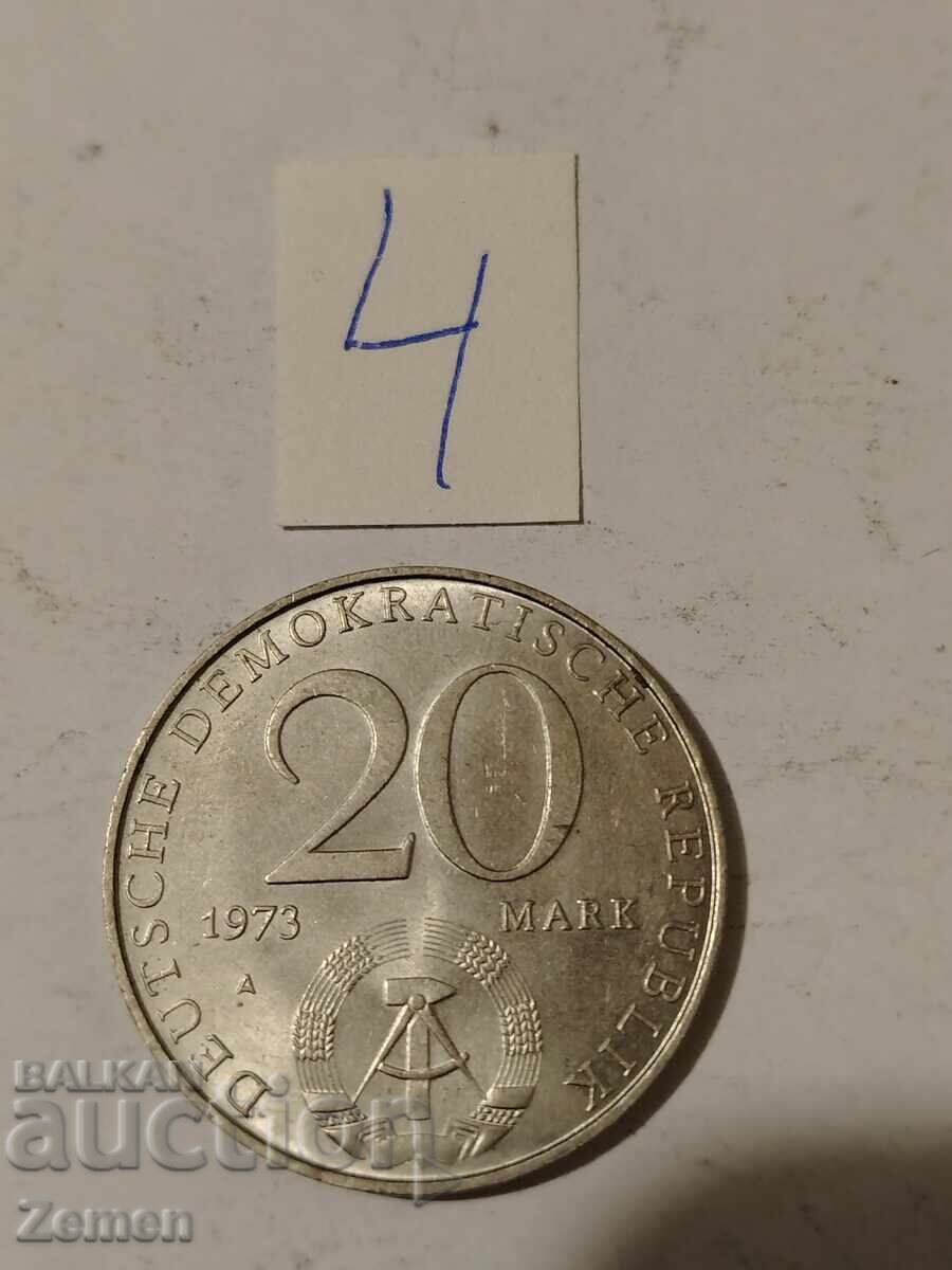 O monedă