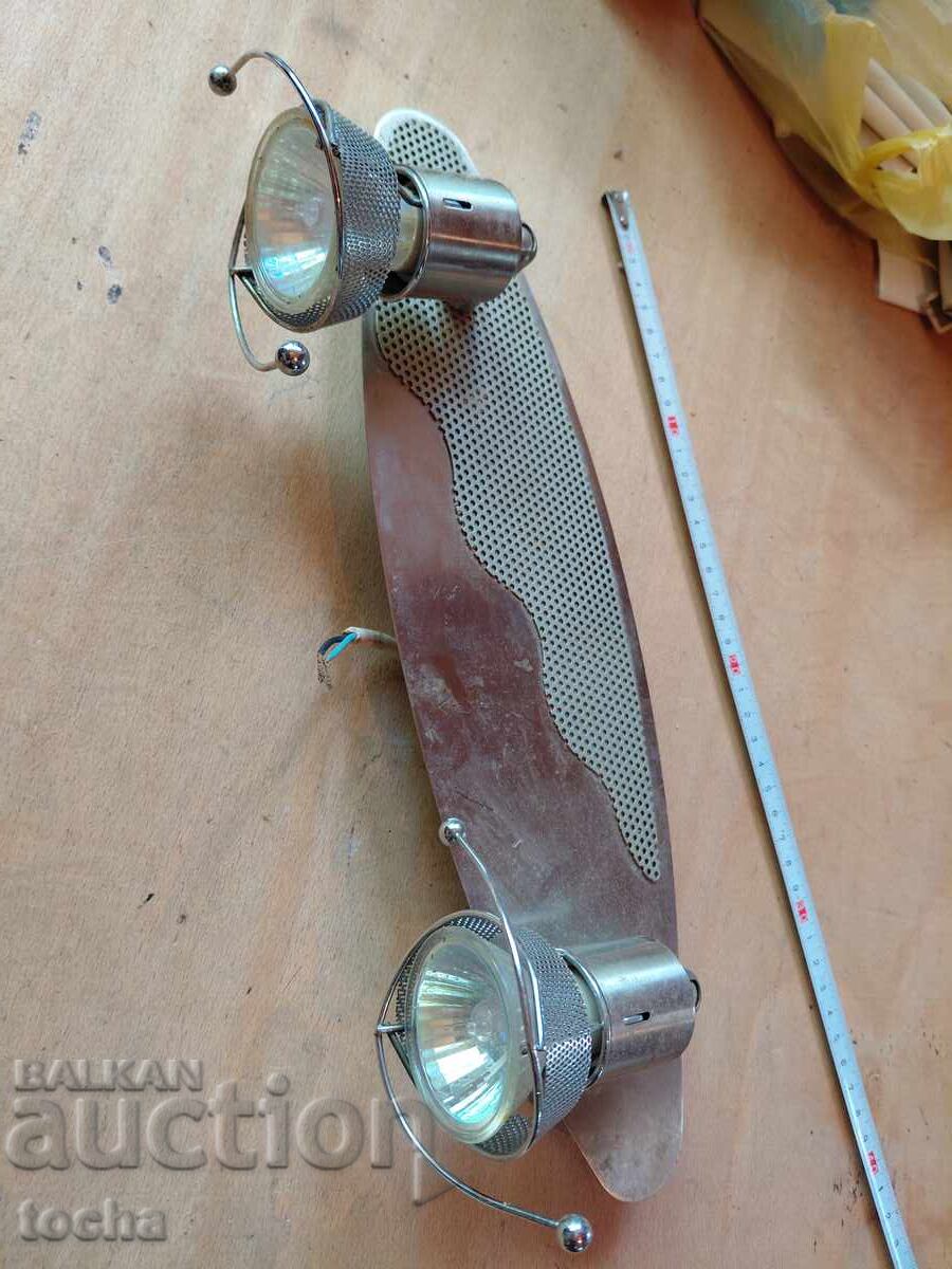Licitație Lampă 23, contemporană