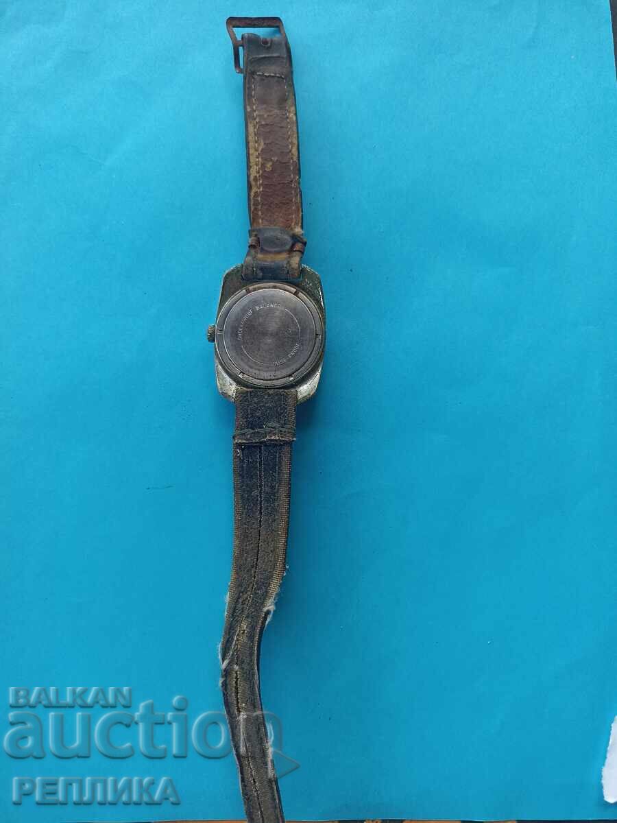 Delivery of A collector's watch