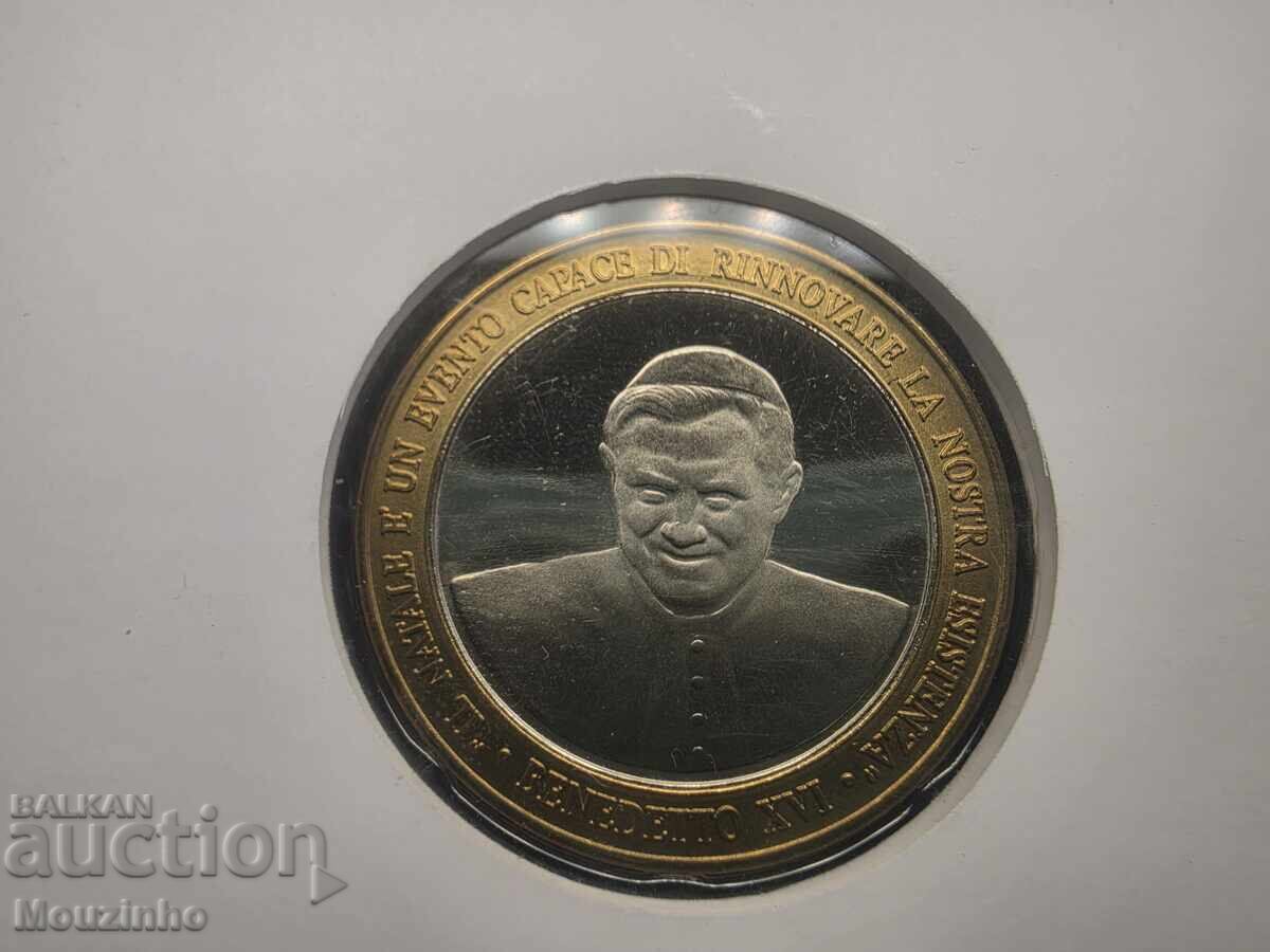 Numismatic envelope with Santo Natale 2011 coin with price € 10.00 | 19.56 BGN