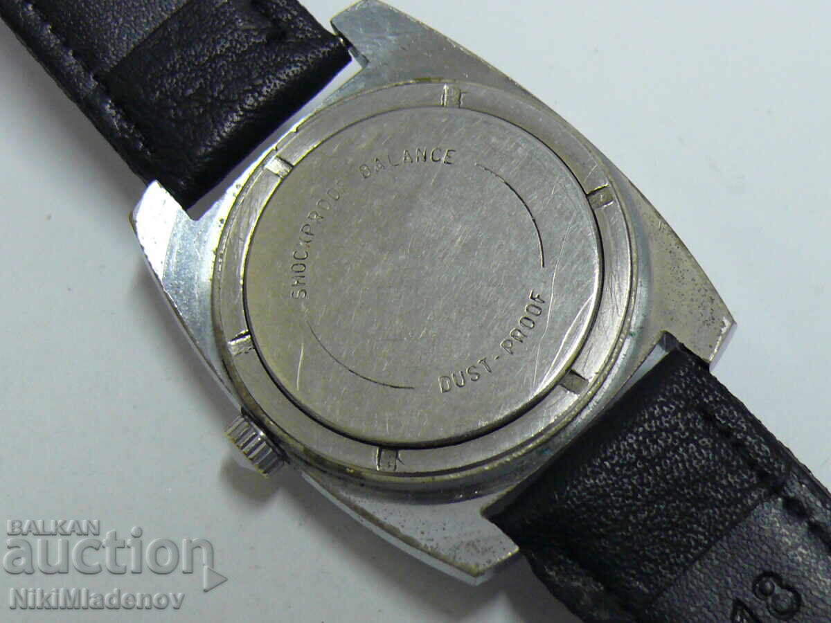 Ceas bărbătesc sovietic Vostok, cu dată - 6