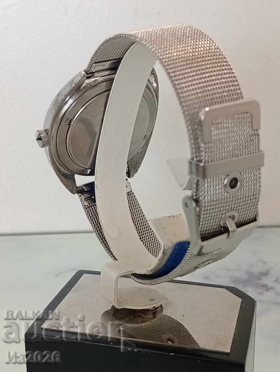 Delivery of Russian men's wristwatch POLJOT Delivery of Russian men's wristwatch POLJOT