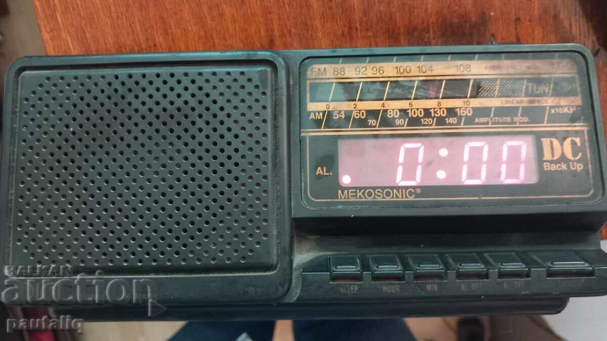 Аукцион Радио часовник MEKOSONIC