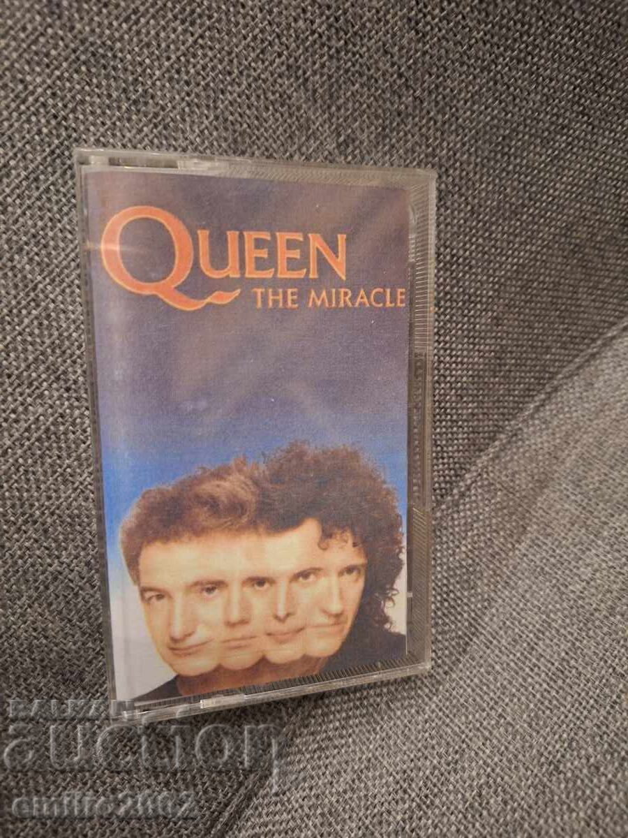 Caseta audio - Queen Caseta audio - Queen