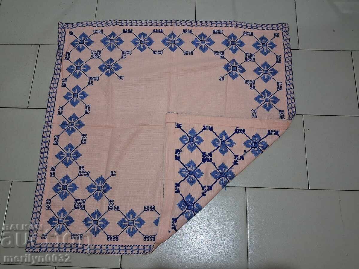 Licitație Cec brodat vechi, fata de masa, milo, broderie bulgara Licitație Cec brodat vechi, fata de masa, milo, broderie bulgara