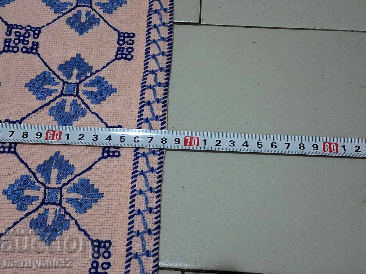 Livrarea Cec brodat vechi, fata de masa, milo, broderie bulgara Livrarea Cec brodat vechi, fata de masa, milo, broderie bulgara