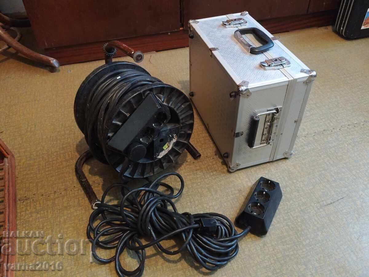 Livrarea Lot 3 bucăți prelungitor cu tambur, valiză, prelungitor