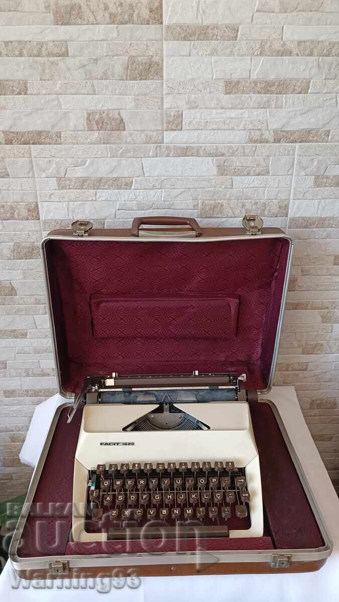 Mașină de scris FACIT 1620 veche - Made in Sweden - 1968 - 6 Mașină de scris FACIT 1620 veche - Made in Sweden - 1968 - 6