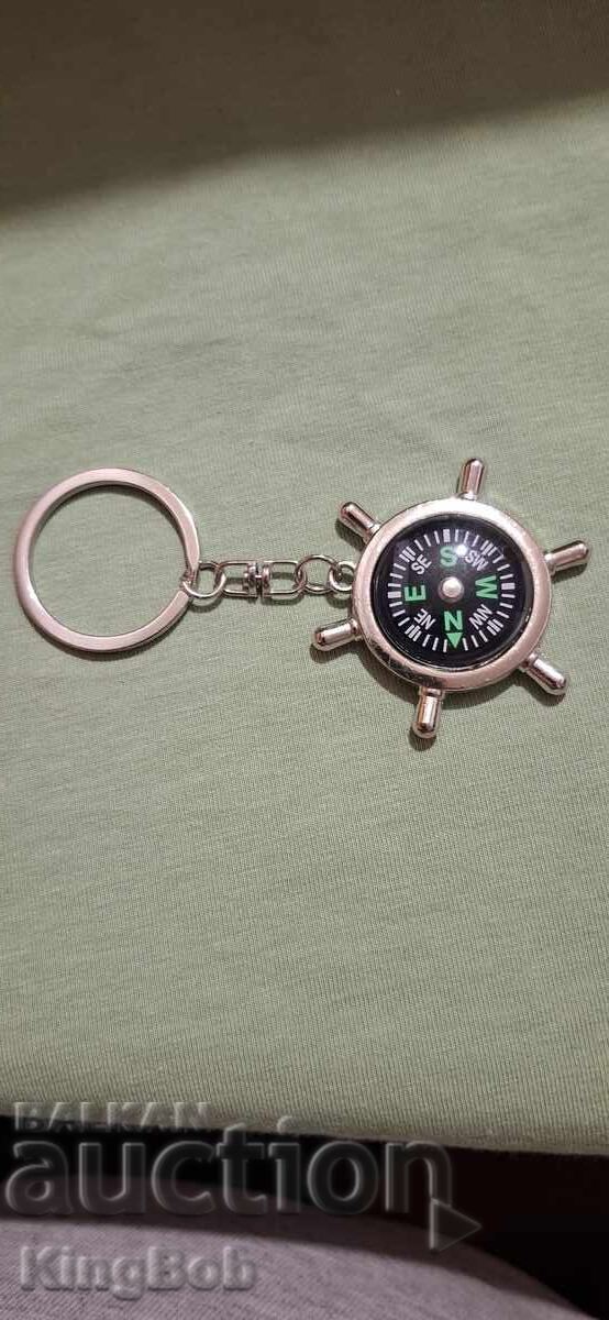 Suport chei elegant "Busolă" cu preț € 2.50 | 4.89 BGN Suport chei elegant "Busolă" cu preț € 2.50 | 4.89 BGN