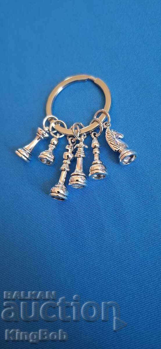 ELEGANTA BRELOC "PENTRU ȘAHIȘTI III" cu preț € 2.50 | 4.89 BGN