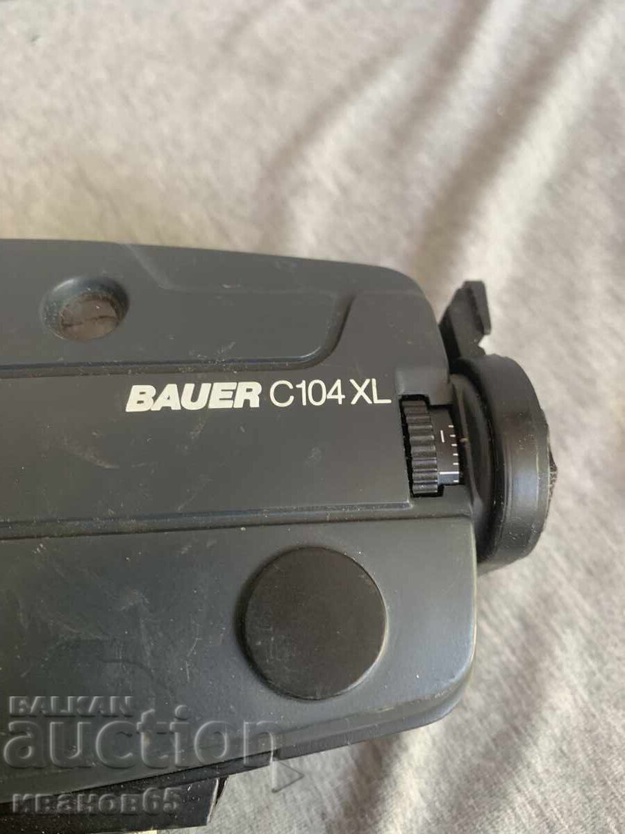 Bauer C104 XL Super 8 Camera - 6 Bauer C104 XL Super 8 Camera - 6