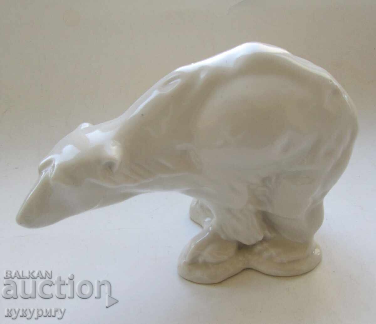 Livrarea Veche figurină din porțelan rusesc, statuetă urs polar alb Livrarea Veche figurină din porțelan rusesc, statuetă urs polar alb