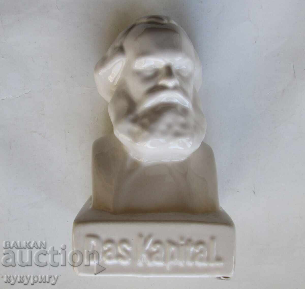Порцеланов бюст на Карл Маркс касичка КАПИТАЛЪТ  DAS KAPITAL с цена € 50.00 | 97.79 лв.