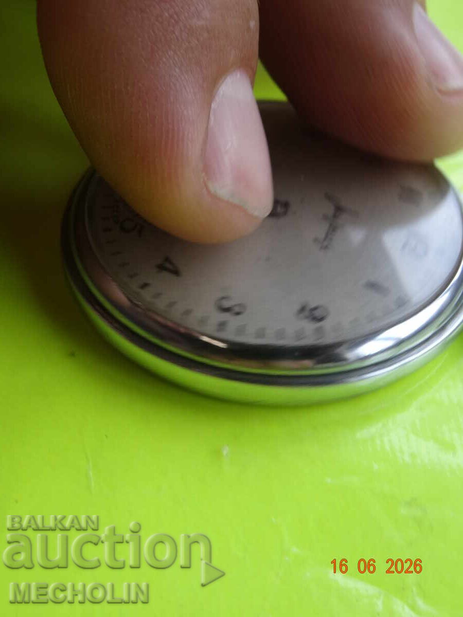 COLLECTIBLE POCKET WATCH MOLNIJA 1967 with price € 13.00 | 25.43 BGN