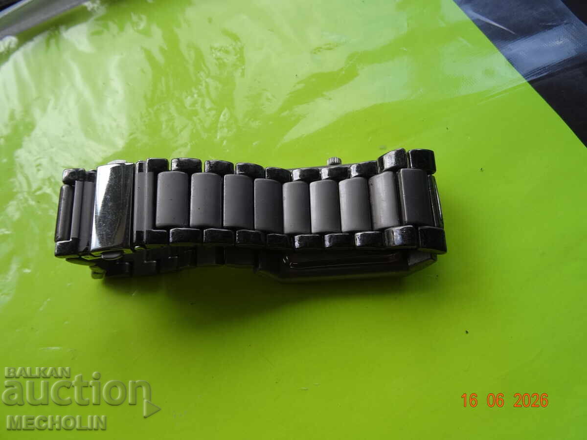 CEAS DE CUART DE COLECTOR cu preț € 15.00 | 29.34 BGN