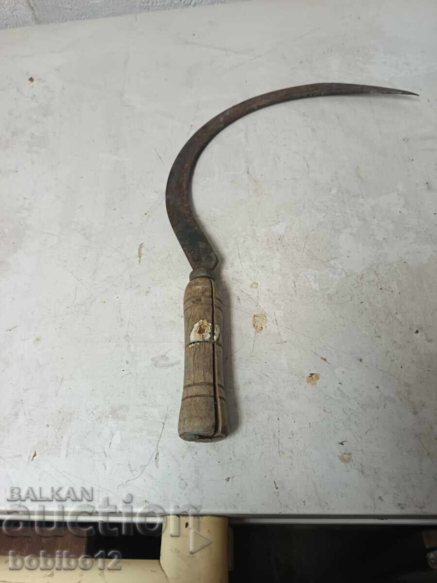 Vintage reaping sickle - 5