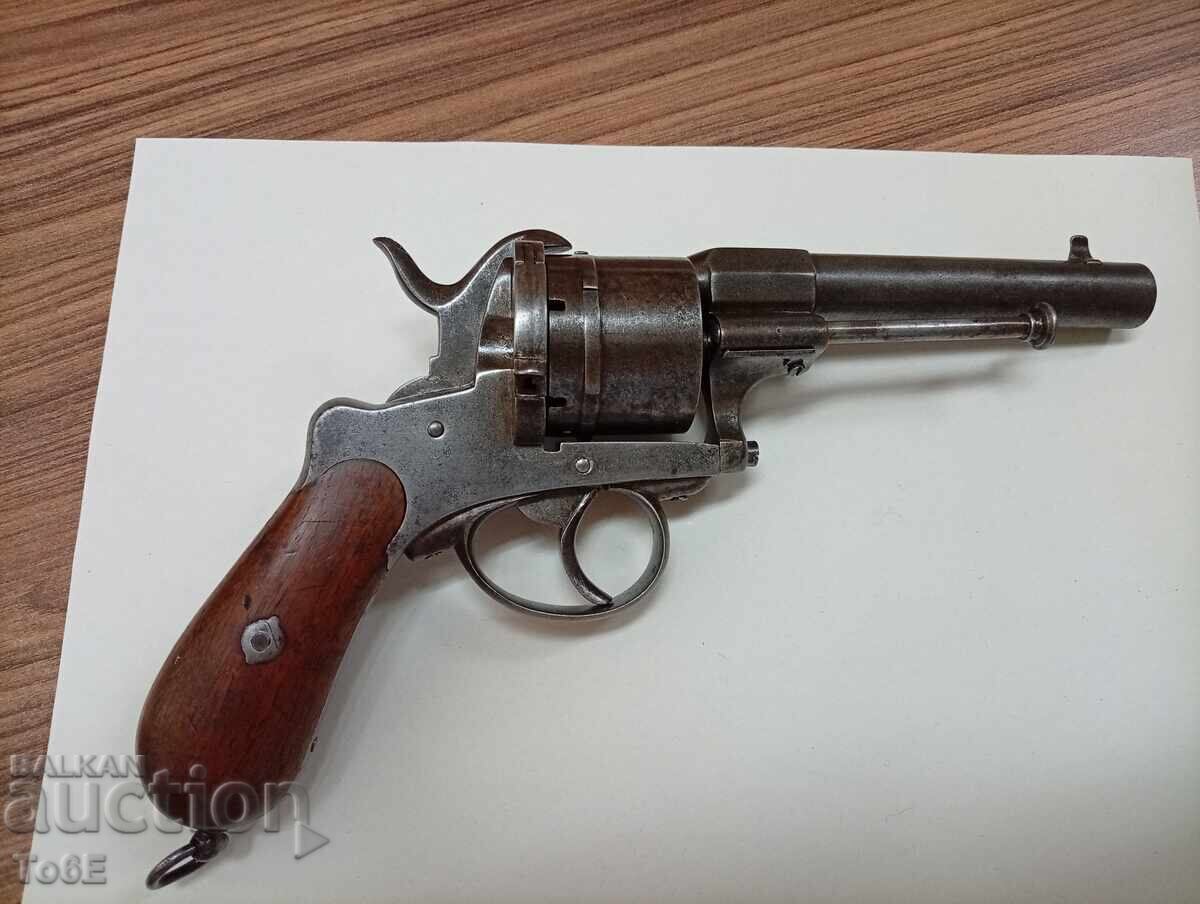 Revolver sistem Lefaucheux