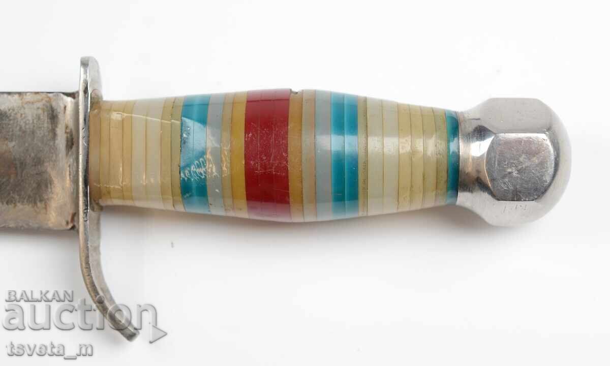 Delivery of Antique knife