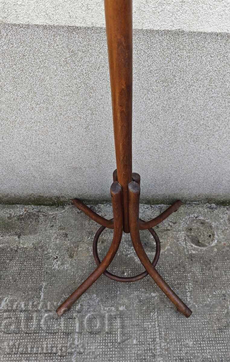 Auction Wooden Viennese coat rack - 196 cm Auction Wooden Viennese coat rack - 196 cm
