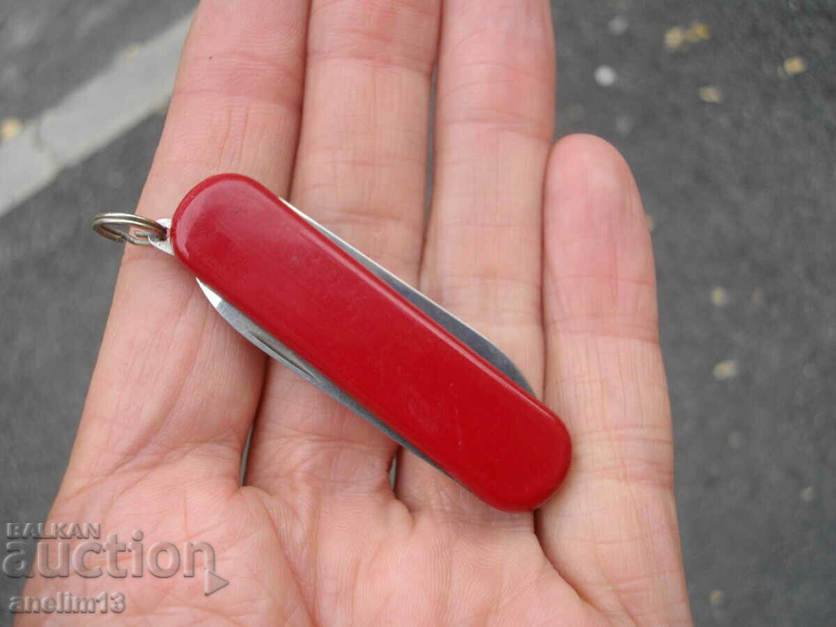 CUȚIT DE BUZUNAR VICTORINOX cu preț € 12.00 | 23.47 BGN