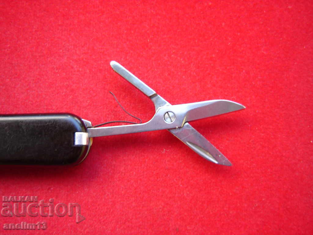 CUȚIT DE BUZUNAR VICTORINOX - 6