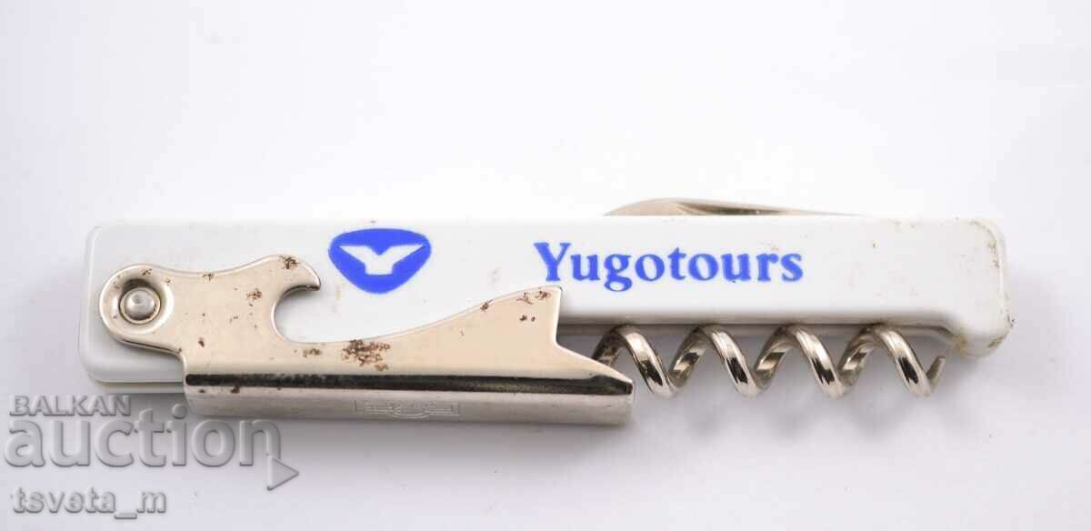 Τιρμπουσόν με ανοιχτήρι και μαχαίρι Yugotours, social