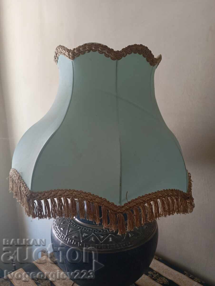 Delivery of Vintage table lamp