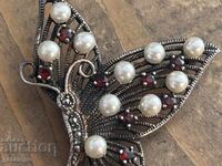 Veche broșă din argint fluture / granate perle marcasite