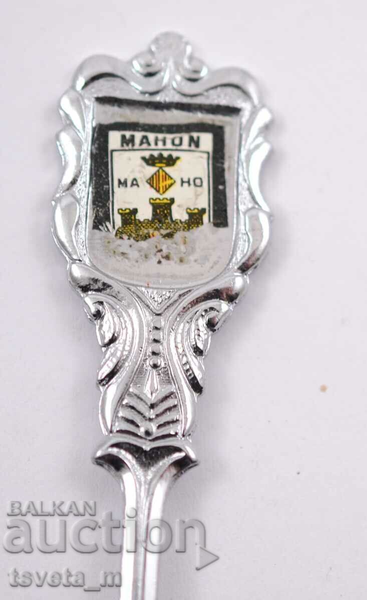 Auction  Collector spoon