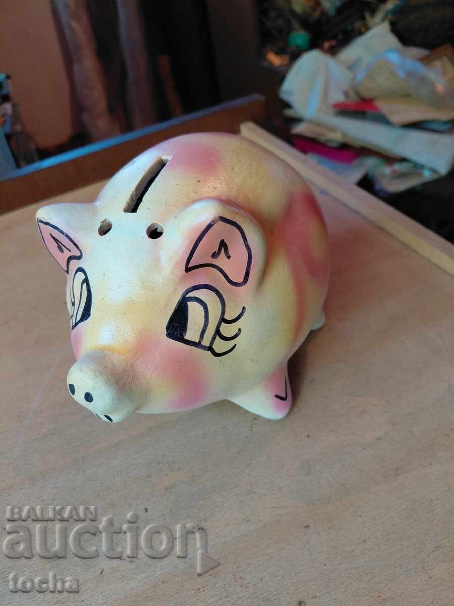 Figurină ceramică "Păpușă" pușculiță
