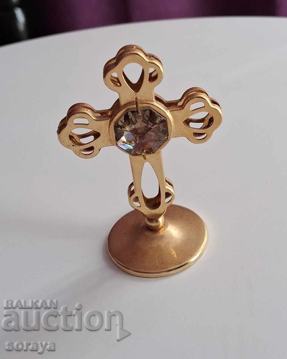 Jewelry metal bronze cross with a crystal in the middle - 7 Jewelry metal bronze cross with a crystal in the middle - 7