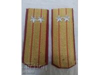 Socialist shoulder boards