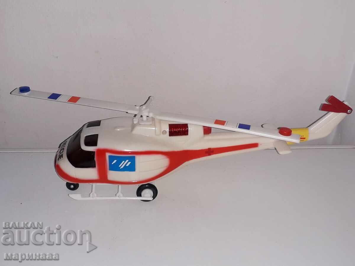 Licitație ELICOPTER. STAR CHINEZESC