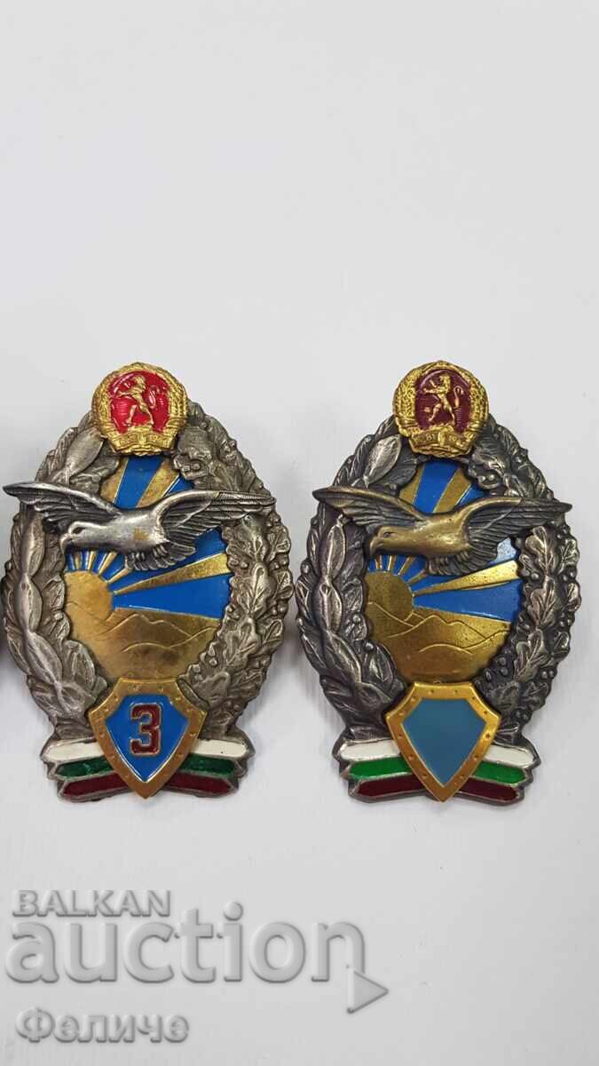 Delivery of Set of 4 Bulgarian Socialist Pilot Badges, Badges