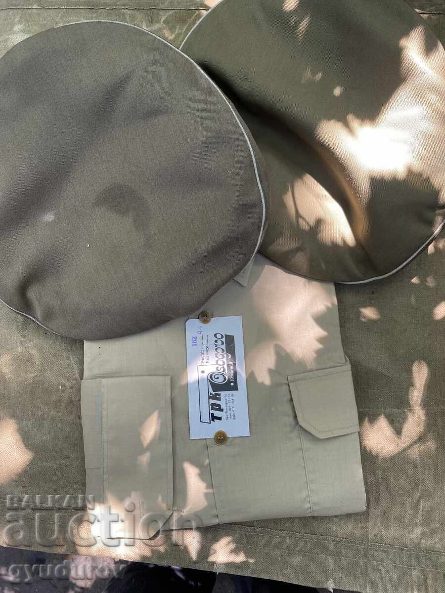 Πηλήκια σε παρτίδα με τιμή € 8.00 | 15.65 BGN