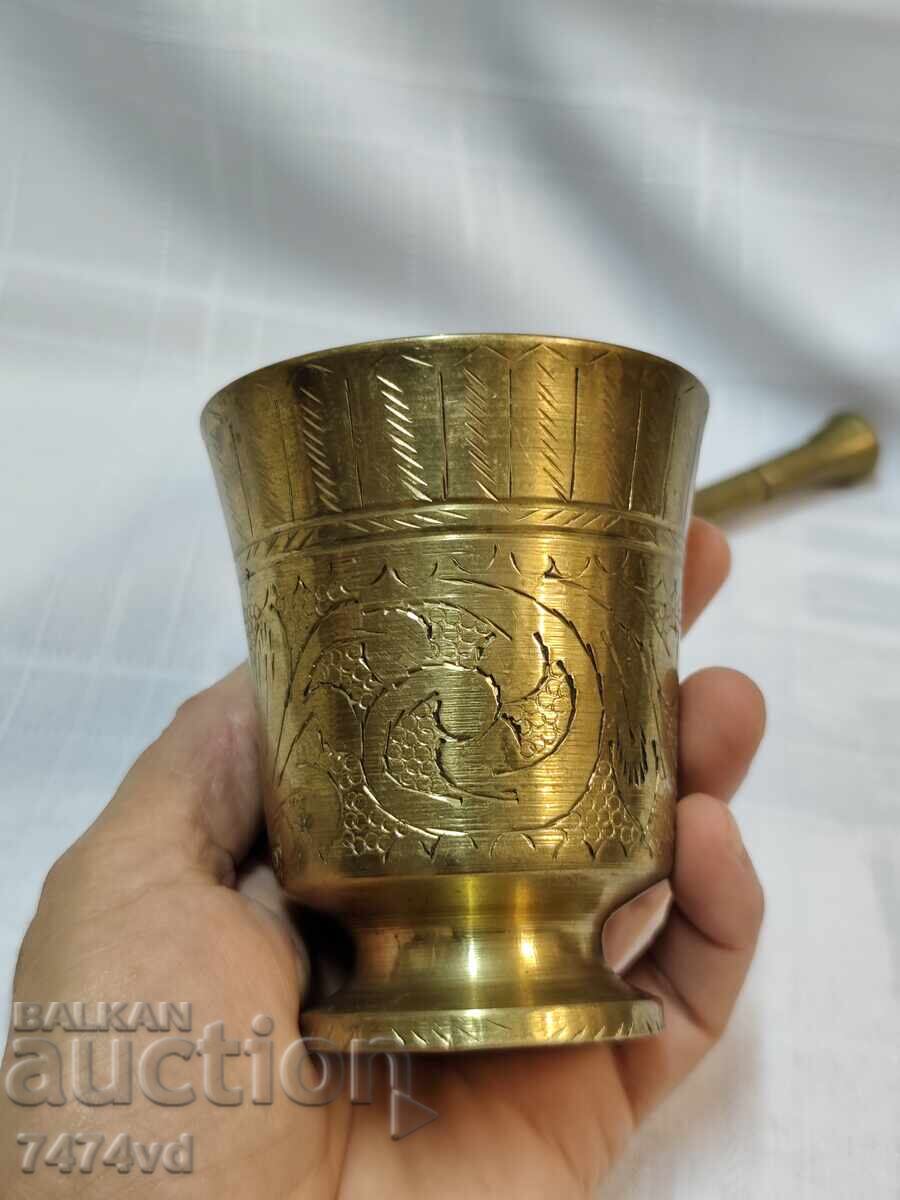 Auction  Masiven malyk bronzov havan iztsyalo-  rych.gravirani ornamenti