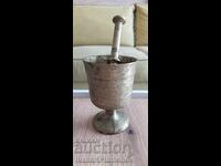Mojar cu pistil din bronz vintage pentru cunoscători