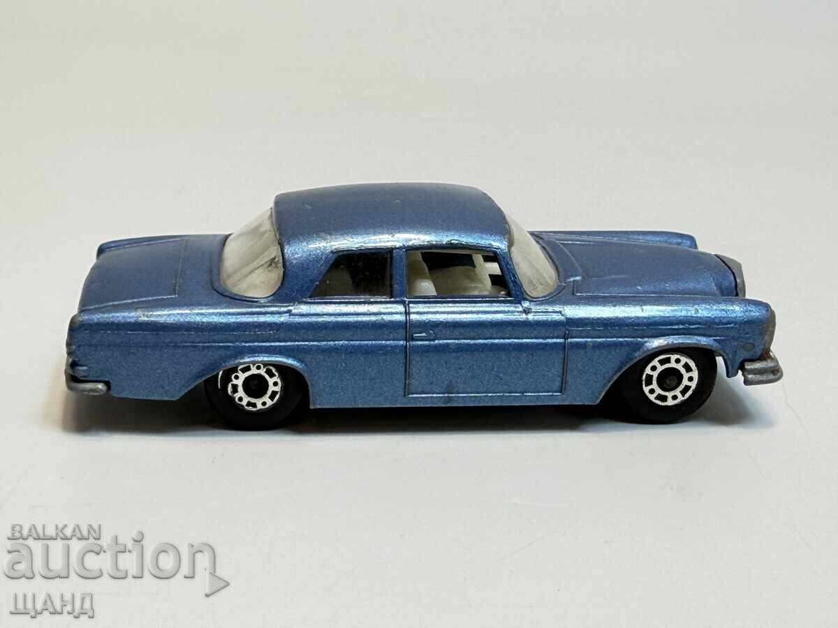 Matchbox България Мачбокс Мерцедес Mercedes 300 SE