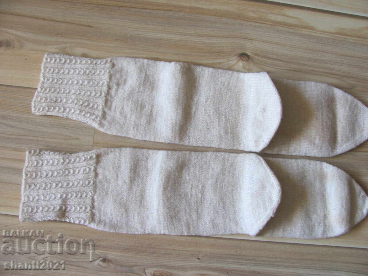 Delivery of 19th century wool socks for folk costume