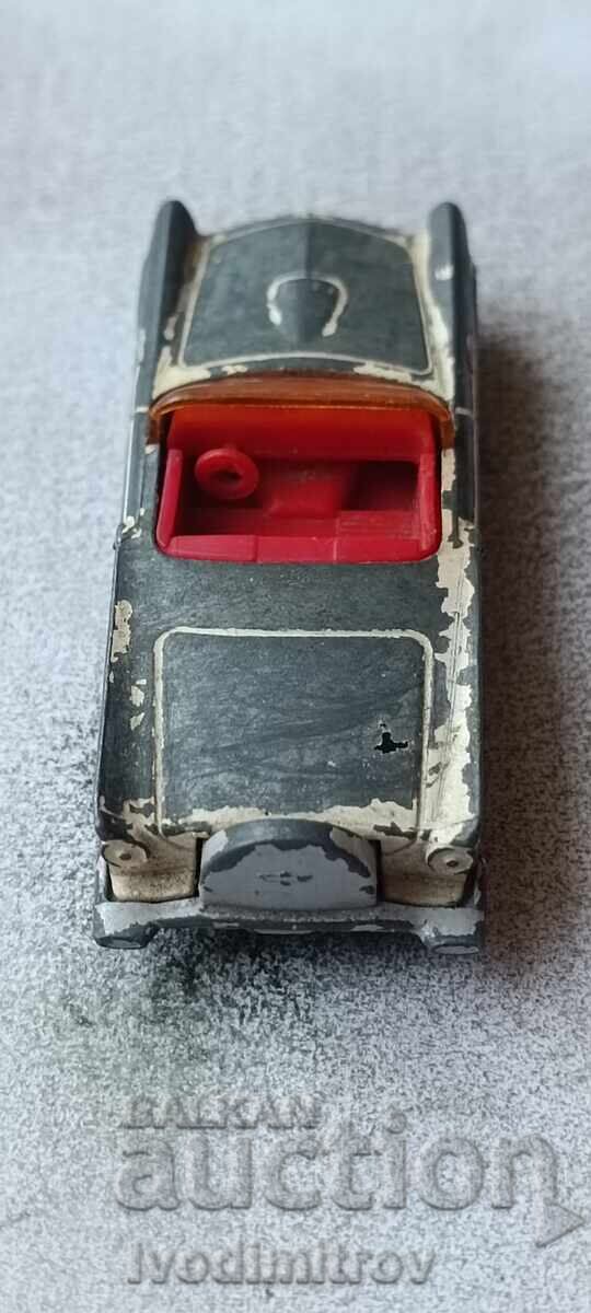 Доставка на Количка Matchbox THUNDERBIRD 1957 300 SE Made in Macau 1982 Доставка на Количка Matchbox THUNDERBIRD 1957 300 SE Made in Macau 1982