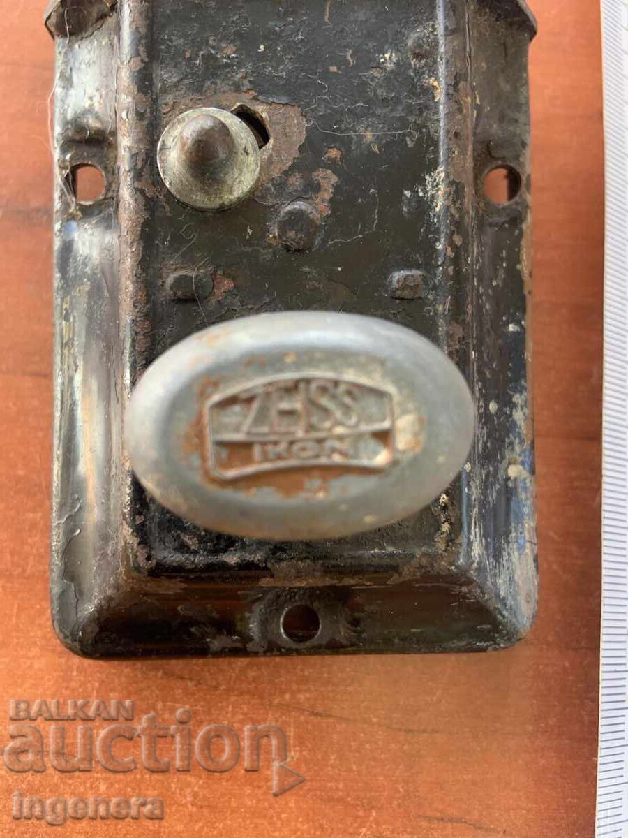 LATCH DOOR LOCKING MECHANISM WORKING PADLOCK - 5