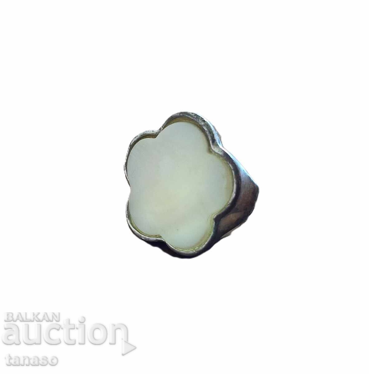 Inel retro cu sidef, placat cu argint Inel retro cu sidef, placat cu argint