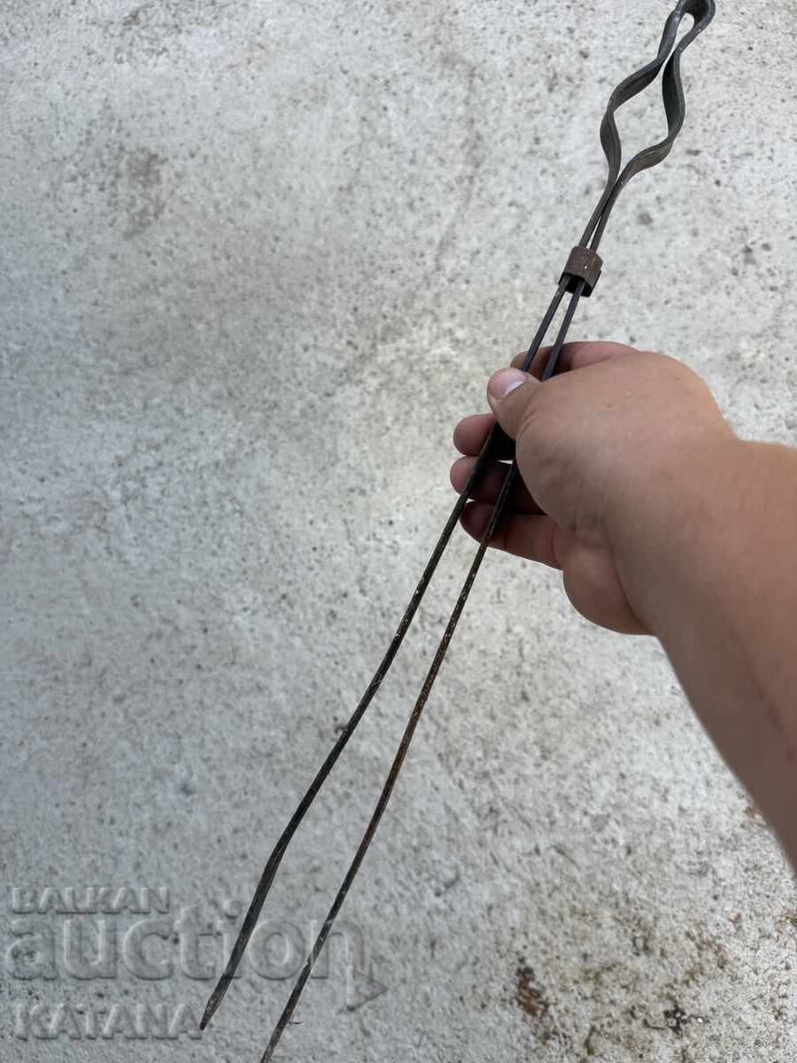 Μασιά για σόμπα με τιμή € 10.00 | 19.56 BGN Μασιά για σόμπα με τιμή € 10.00 | 19.56 BGN