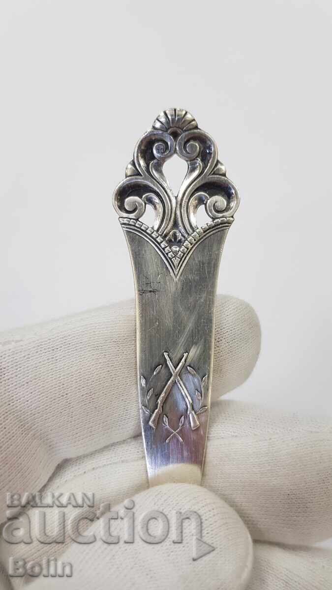 Auction  Beautiful European silver soup spoon - 830 purity