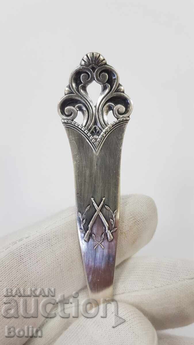 Auction  Beautiful European silver soup spoon - 830 purity