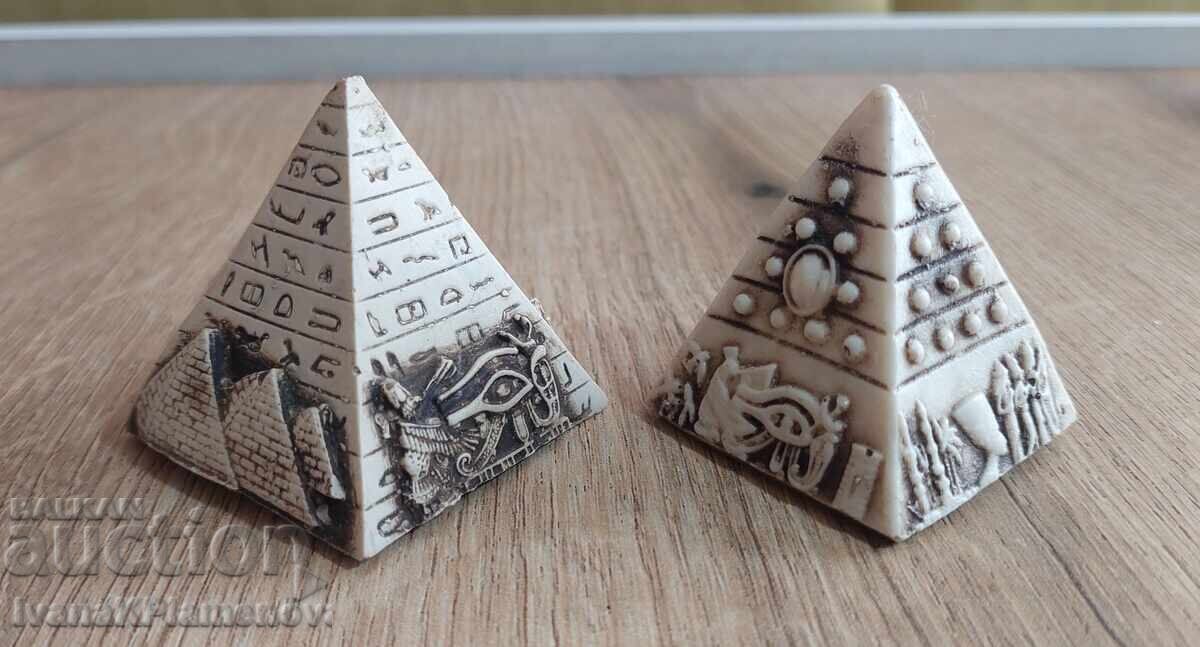 Egypt figurines, two pieces for connoisseurs